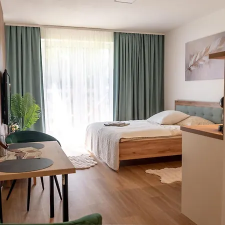 Moderný Siesta Key V Srdci Rajeckých Teplíc